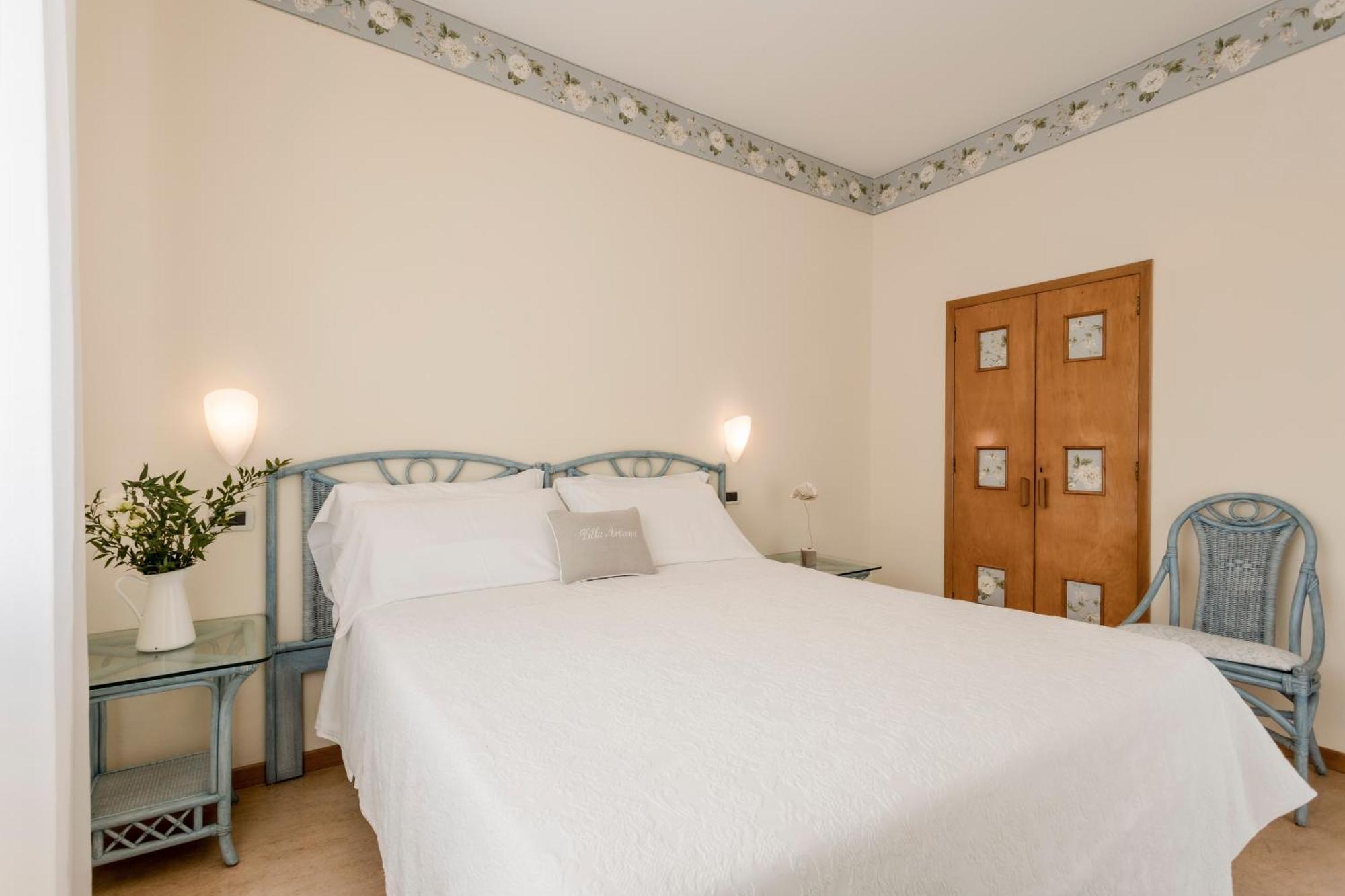 Villa Arizona Milano Marittima Ngoại thất bức ảnh